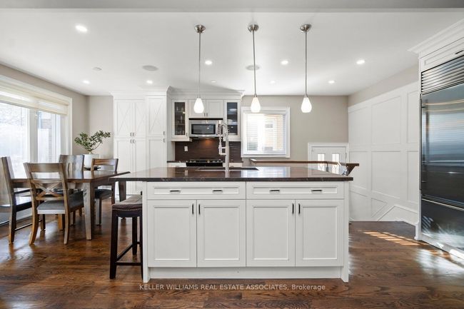 569 Arbor Rd, House other with 5 bedrooms, 4 bathrooms and 4 parking in Mississauga ON | Image 9