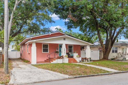 2815 N Taliaferro Ave, TAMPA, FL, 33602-1716 | Card Image