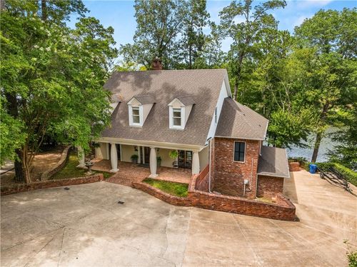 38 Woodland Dr, Boyce, LA, 71409-9611 | Card Image
