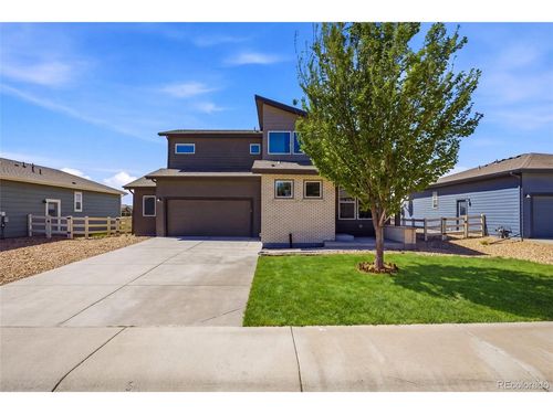 7263 Horsechestnut St, Wellington, CO, 80549-2067 | Card Image