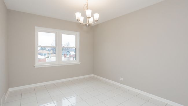 APT-2E - 10630 W Cermak Rd, Condo with 2 bedrooms, 2 bathrooms and 2 parking in Westchester IL | Image 11
