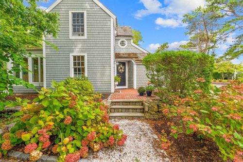 28 Flying Cloud Cr, Mashpee, MA, 02649 | Card Image