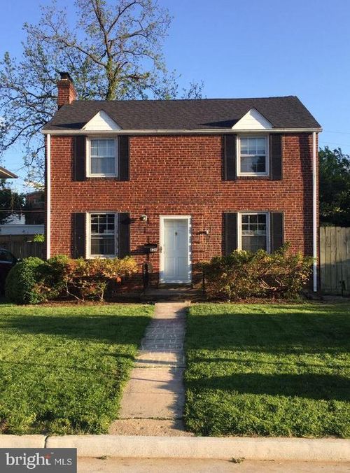 624 22nd St S, ARLINGTON, VA, 22202-2722 | Card Image