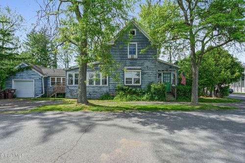55 Van Dyke Road, Bethlehem, NY, 12054 | Card Image
