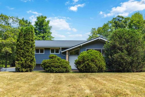 12 Judy Ave, New Germany, NS, B0R1E0 | Card Image