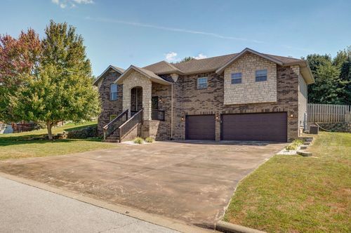 870 E Purple Martin St, Nixa, MO, 65714-9178 | Card Image