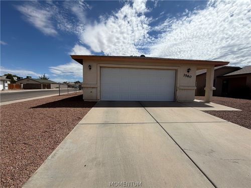 3560 N Willow Rd, Kingman, AZ, 86409-3021 | Card Image