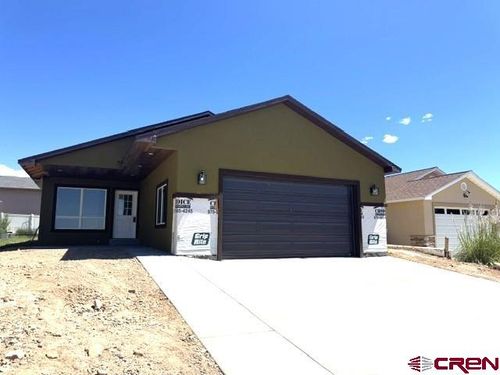 976 Bluffs Blvd, Cortez, CO, 81321-4726 | Card Image