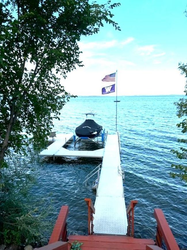 Lake View | Image 20