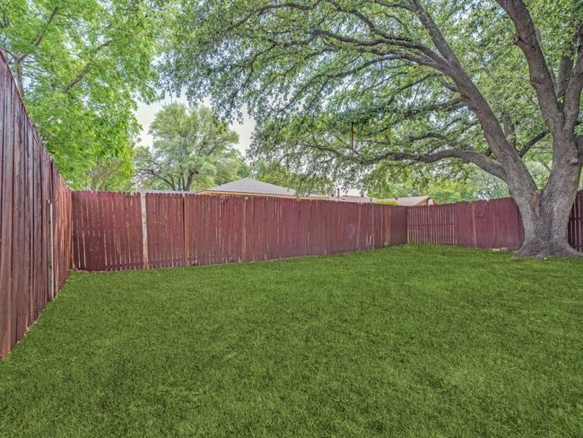 1804 Shreveport Trl, House other with 3 bedrooms, 2 bathrooms and null parking in Plano TX | Image 25