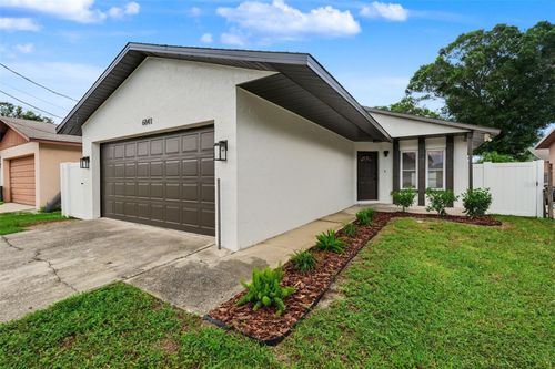 6841 46th St N, PINELLAS PARK, FL, 33781-5806 | Card Image