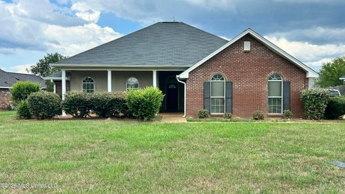 9927 Crooked Creek Circle, Byram, MS, 39272 | Card Image