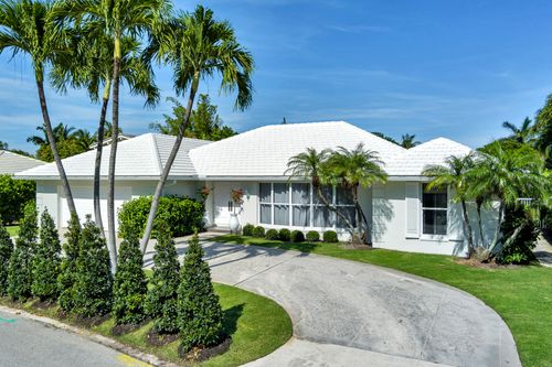 1465 N Lake Way, Palm Beach, FL, 33480-3030 | Card Image