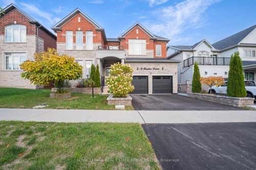 9 Timber Dr, Millbrook, ON, L0A1G0 | Card Image