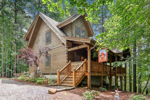 130 Shoal Creek Trl, Nebo, NC, 28761-8100 | Card Image