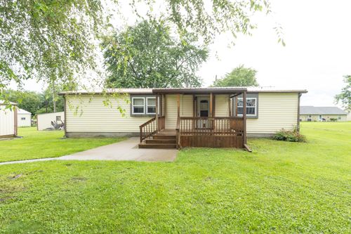 1409 N Church St, MARCELINE, MO, 64658-1042 | Card Image