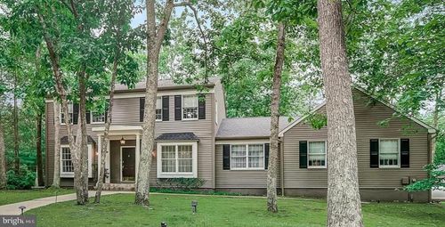 10 Lexington Ct, Shamong, NJ, 08088-8936 | Card Image