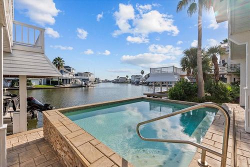 3423 Christmas Tree Point Rd, Galveston, TX, 77554 | Card Image