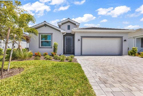 8472 Shore Lake Dr, ENGLEWOOD, FL, 34224-9342 | Card Image