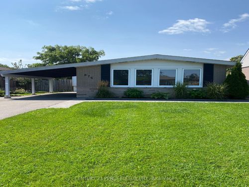 876 Antonio St, Pickering, ON, L1W1T3 | Card Image
