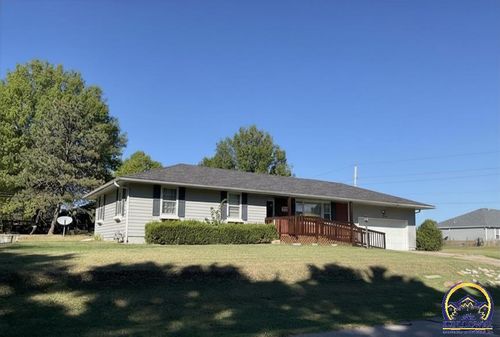 3550 Se 36th St, Topeka, KS, 66605 | Card Image