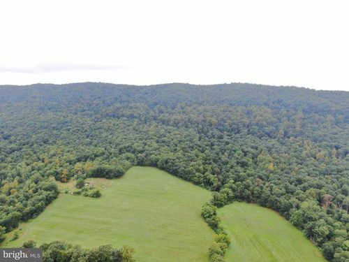 1709 Apple Way, SAINT THOMAS, PA, 17252-9538 | Card Image