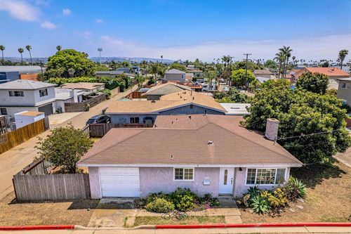 765 Elkwood Ave, Imperial Beach, CA, 91932-2718 | Card Image