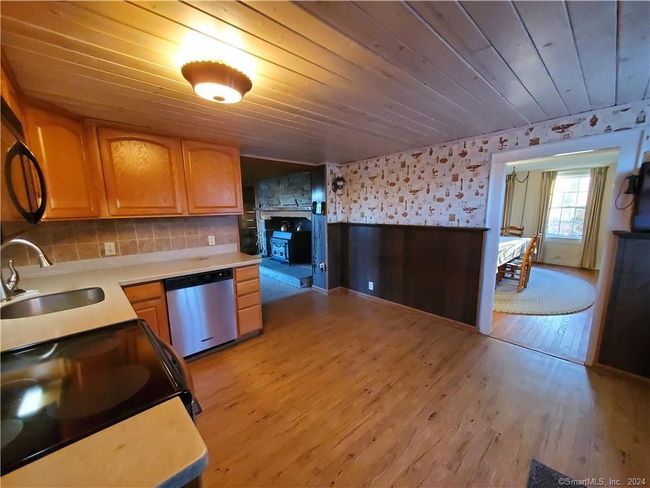 1 Dring Rd, House other with 4 bedrooms, 2 bathrooms and 2 parking in Monroe CT | Image 4