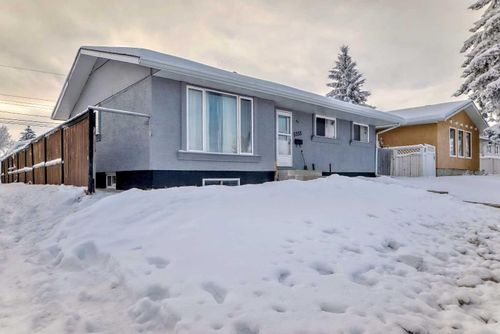 5555 5 Ave Se, Calgary, AB, T2A3S5 | Card Image