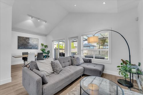 7430 Canada Way, Burnaby, BC, V3N3J6 | Card Image