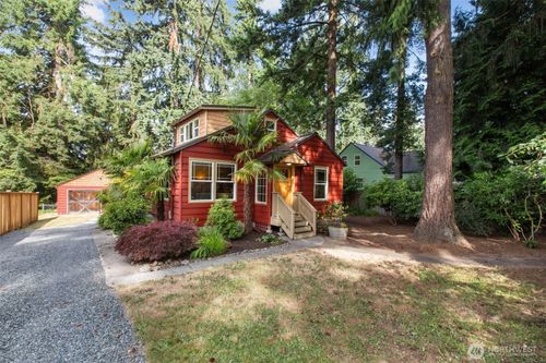 13527 23rd Avenue Ne, Seattle, WA, 98125 | Card Image