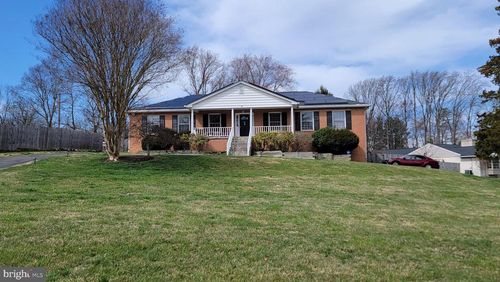 3000 Melanie Ln, OAKTON, VA, 22124-1811 | Card Image