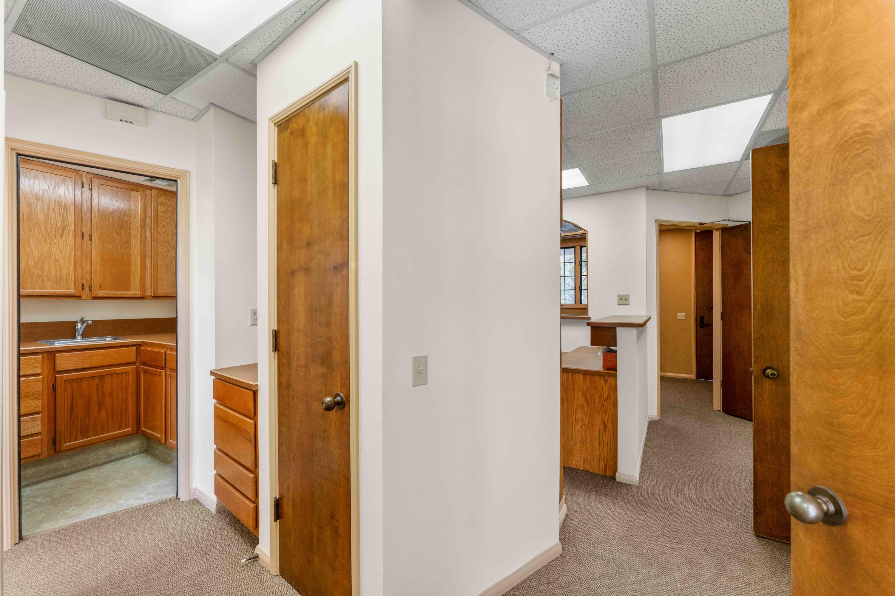 Commercial Sale in SANTA BARBARA 3
