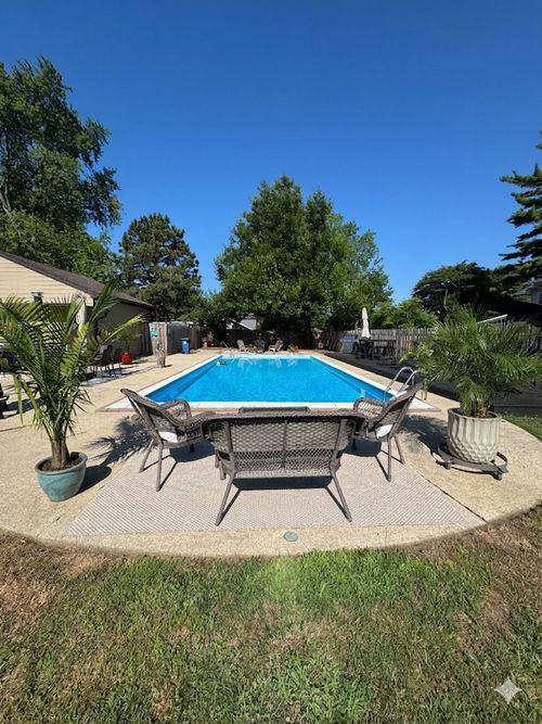 1515 Prairie St, Aurora, IL, 60506-5340 | Card Image