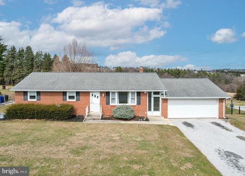 3284 Charmil Dr, MANCHESTER, MD, 21102-1918 | Card Image