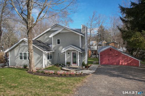 28 Davis Rd, New Hartford, CT, 06057-4206 | Card Image