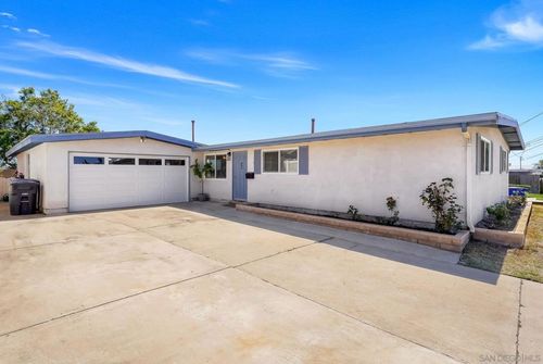 452 Montcalm St, Chula Vista, CA, 91911-2513 | Card Image