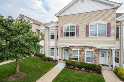 297 - 297 Spring Drive, Condo with 2 bedrooms, 2 bathrooms and null parking in East Meadow NY | Image 1