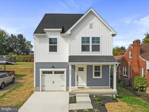 325 Devonshire Rd, HAGERSTOWN, MD, 21740-4507 | Card Image