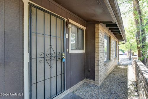 b-564 1st St, Prescott, AZ, 86301-2571 | Card Image