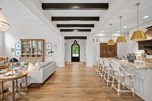 11697 Aster Way, Woodbury, MN, 55129-6704 | Card Image