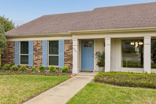 3905 Las Brisas Dr, Plano, TX, 75074-7934 | Card Image