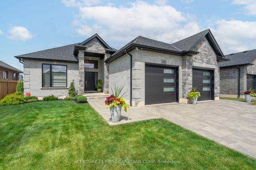 16 Foxborough Pl, Thorndale, ON, N0M2P0 | Card Image