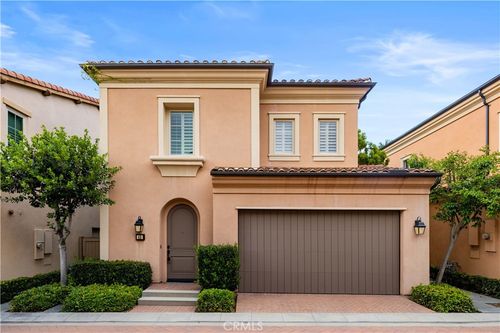 40 Bianco, Irvine, CA, 92618-0106 | Card Image