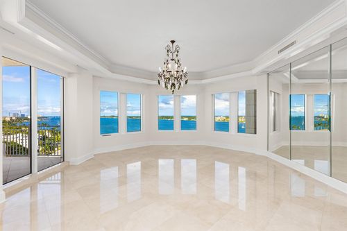 apt-801-622 N Flagler Dr, West Palm Beach, FL, 33401-4031 | Card Image