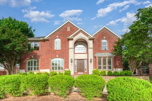 8217 Sutherland Ln, Plano, TX, 75025-5547 | Card Image
