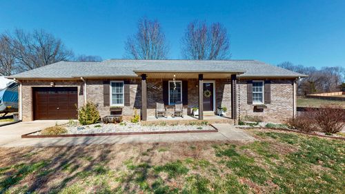 1075 Heatherwood Rd, Pleasant View, TN, 37146-7019 | Card Image