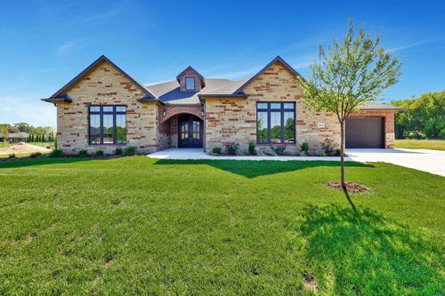 4041 N Tyler Ct, Maize, KS, 67101-2600 | Card Image