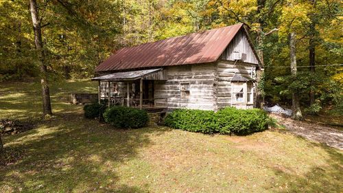 425 Briggs Lake Rd, Russellville, KY, 42276-8514 | Card Image