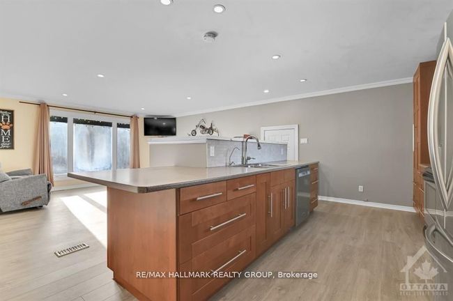 3161 Mackey Rd, House other with 4 bedrooms, 2 bathrooms and 10 parking in North Gower ON | Image 7